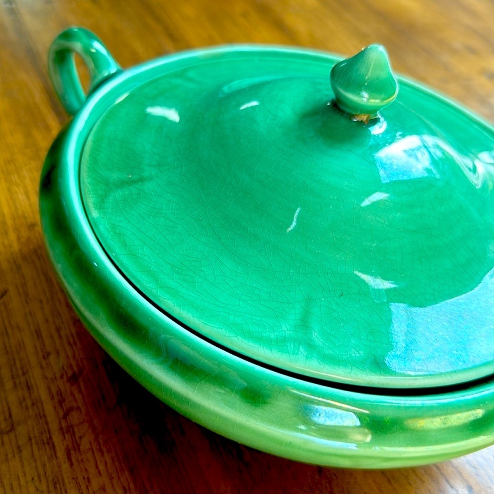 1930’s Petal Green MOUNT CLEMENS large dinner serving wear | rare